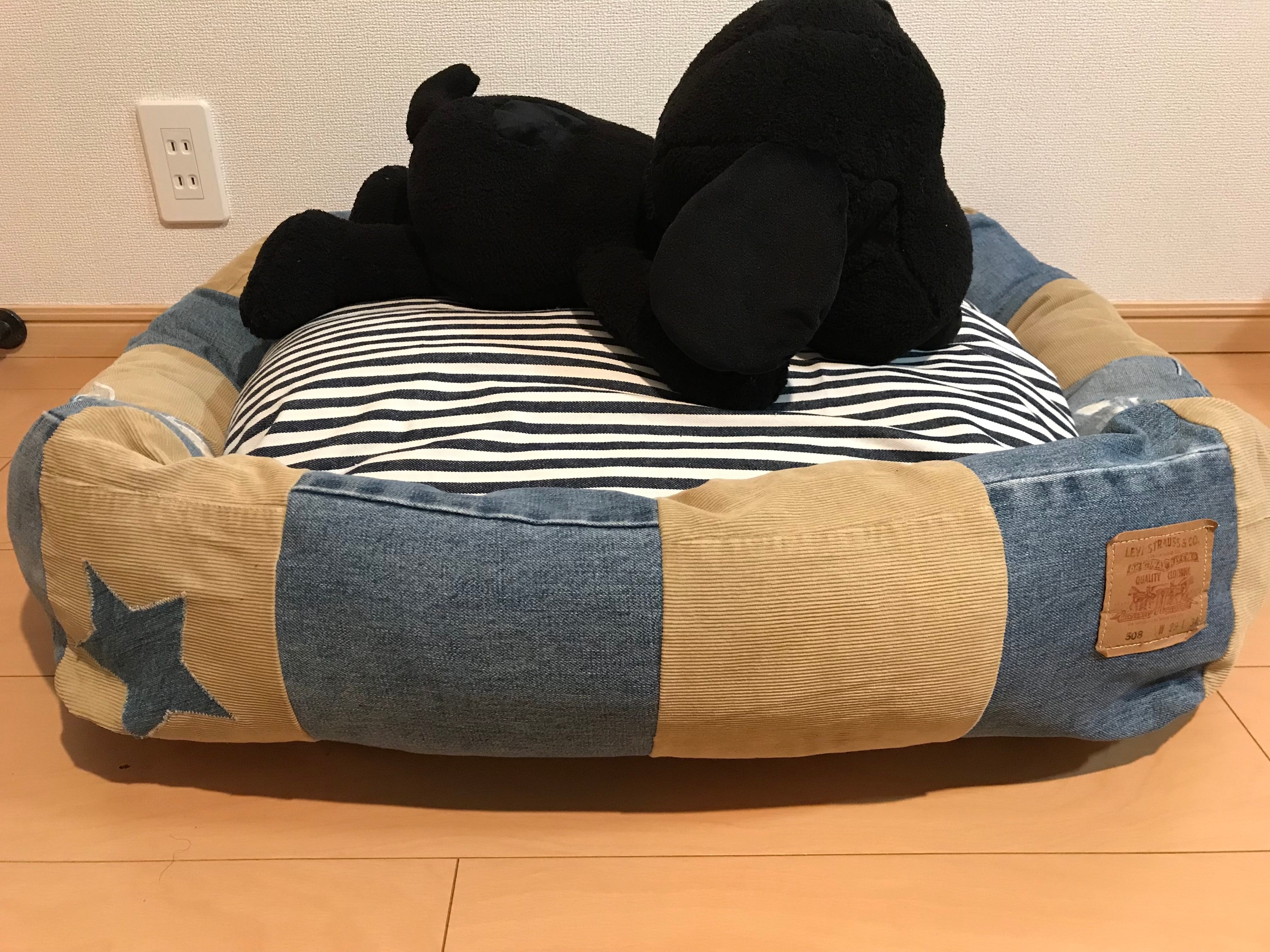 デニムリメイク　ペットベッド　犬ベッド