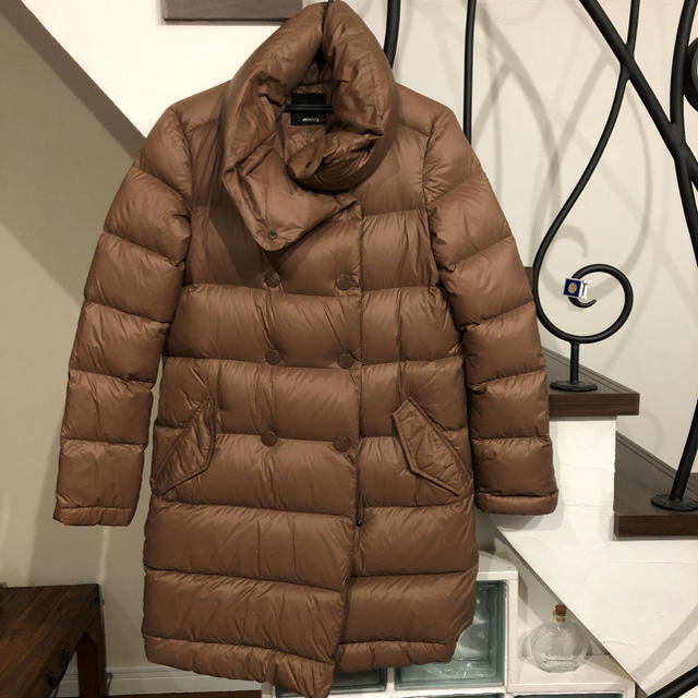 moussy ダウン