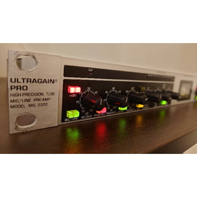 BEHRINGER(ベリンガー) MIC2200 2chマイクプリアンプ