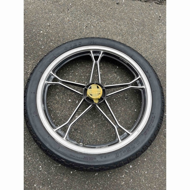 GN125 タイヤ