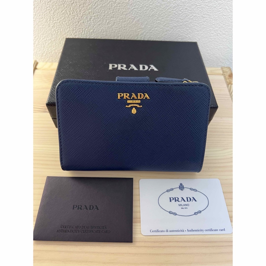 PRADA プラダ 財布 二つ折り財布 サフィアーノ ネイビー