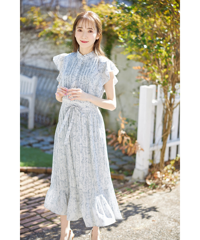 大人の甘さを引き出すウエストリボン付きラインフラワープリーツロングワンピース